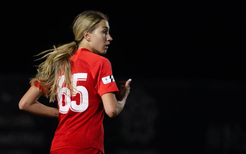 Melissa Kekic playing for NDC Ontario. (Photo by Martin Bazyl)